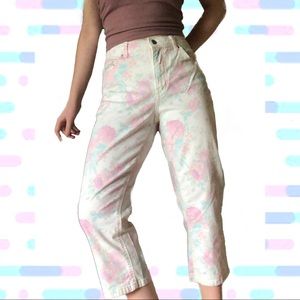 Great NW Indigo Cropped Light Pastel Flower Jeans